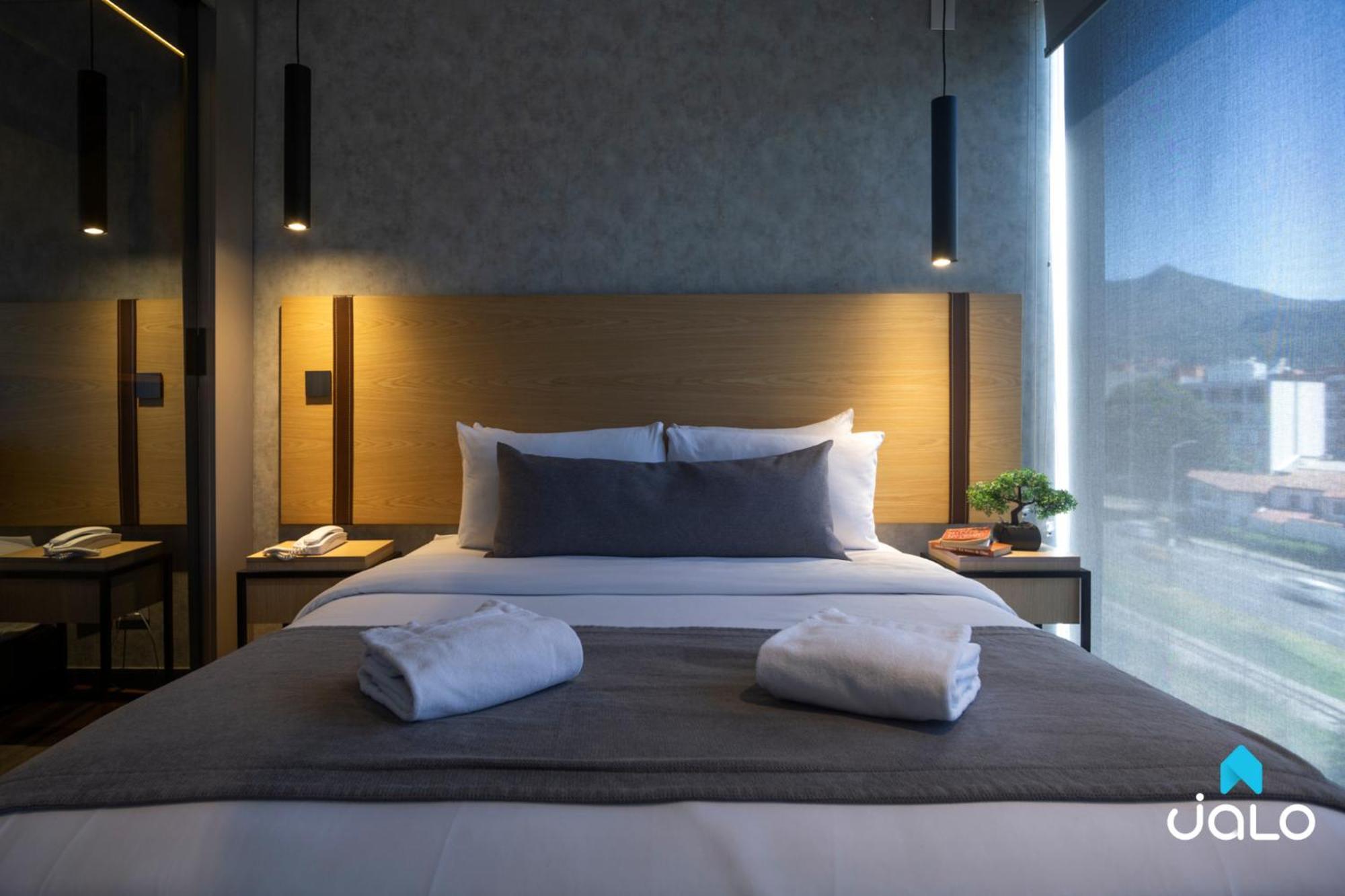 Unique Mine Luxury Lofts By Jalo Apartment โบโกตา ภายนอก รูปภาพ